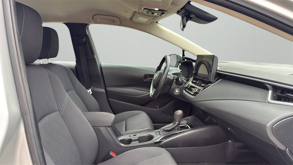 2023 Toyota Corolla LE photo 30