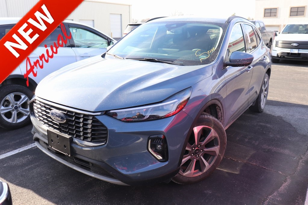 2023 Ford Escape Platinum