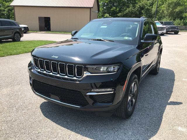 2024 Jeep Cherokee Limited 4xe photo 2