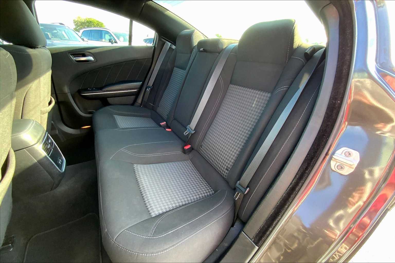 2023 Dodge Charger SXT photo 19