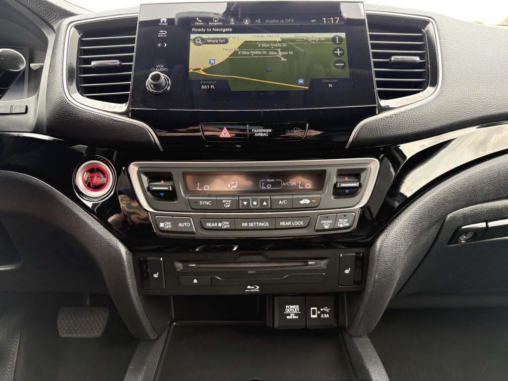 2020 Honda Pilot Touring photo 10