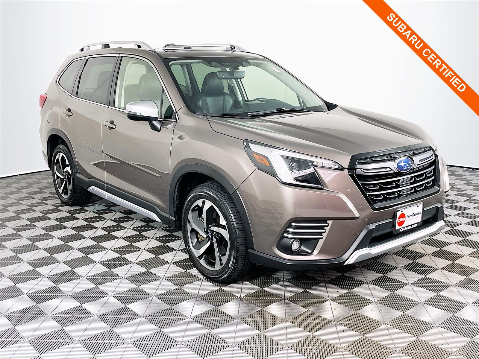 2024 Subaru Forester Touring's photo