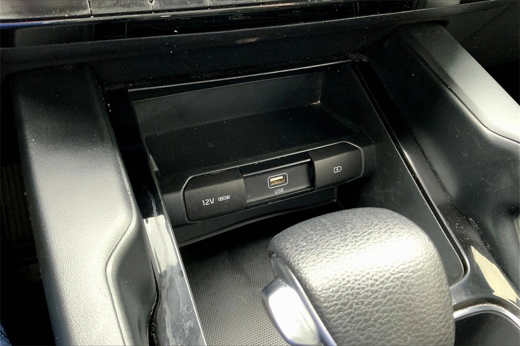 2022 Kia Telluride LX photo 30