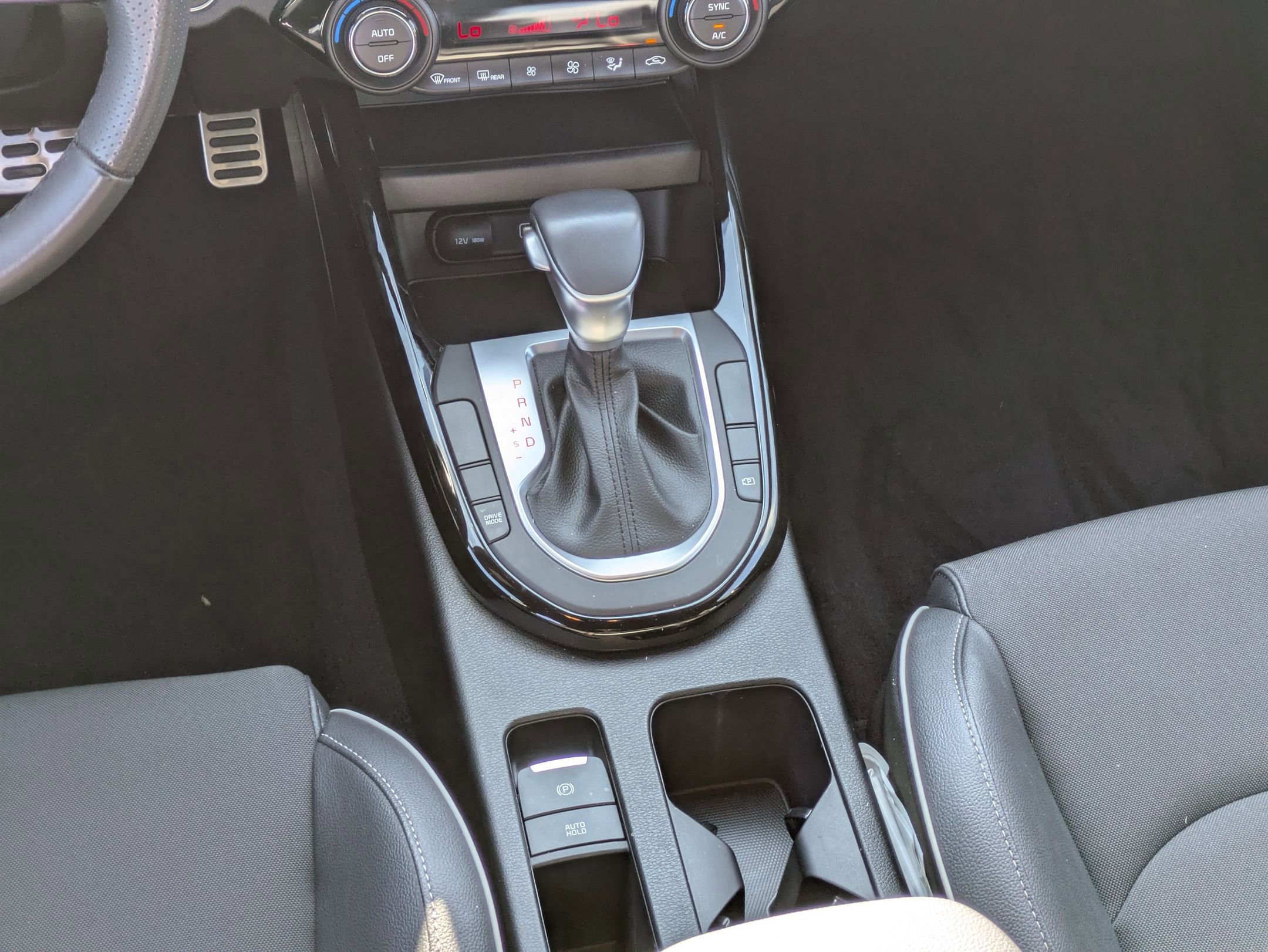2024 Kia Forte GT-Line photo 21