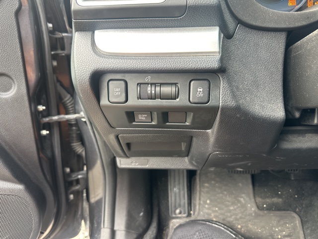 2016 Subaru Crosstrek 2.0i Premium photo 16