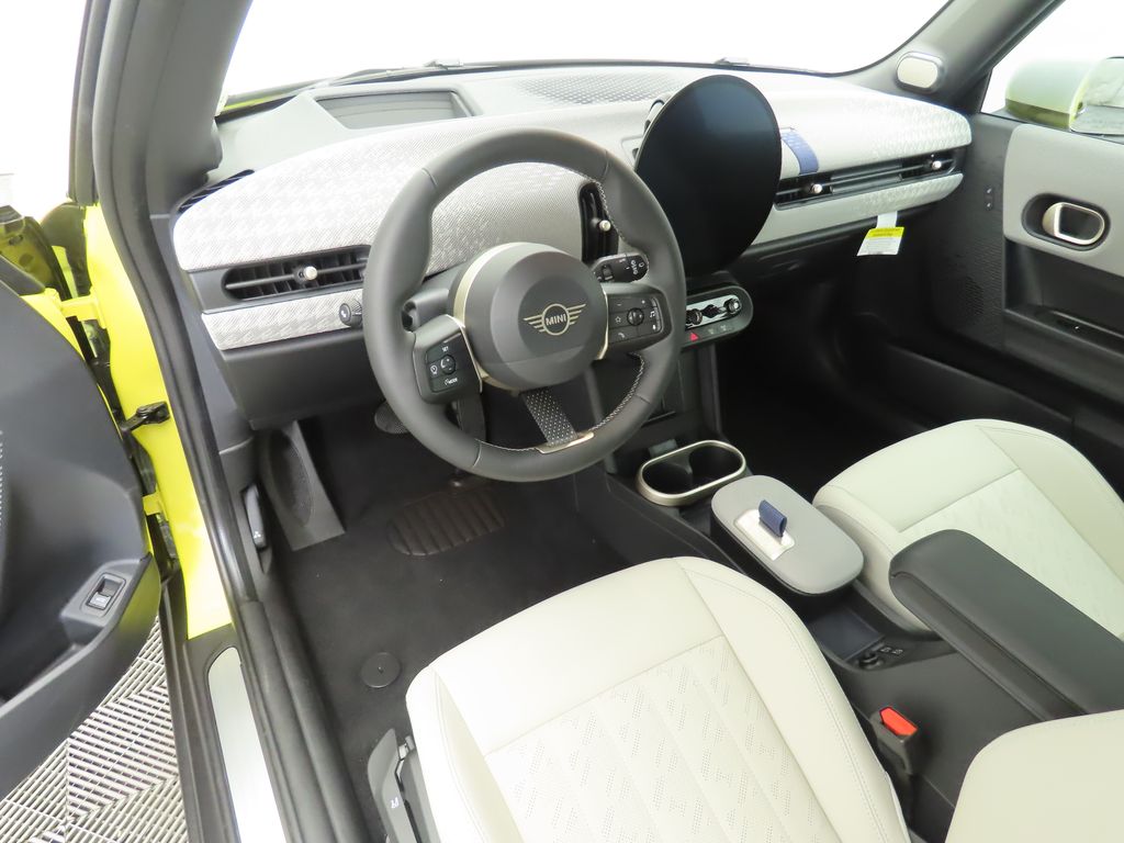 2026 Mini Cooper Hardtop S 2 Door Iconic photo 9