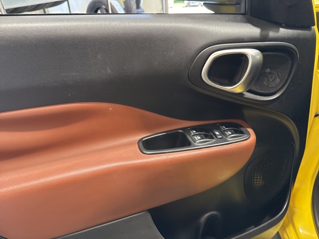 2014 Fiat 500L Trekking photo 8