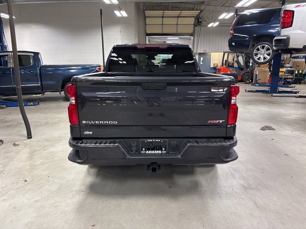 2023 Chevrolet Silverado 1500 RST photo 2