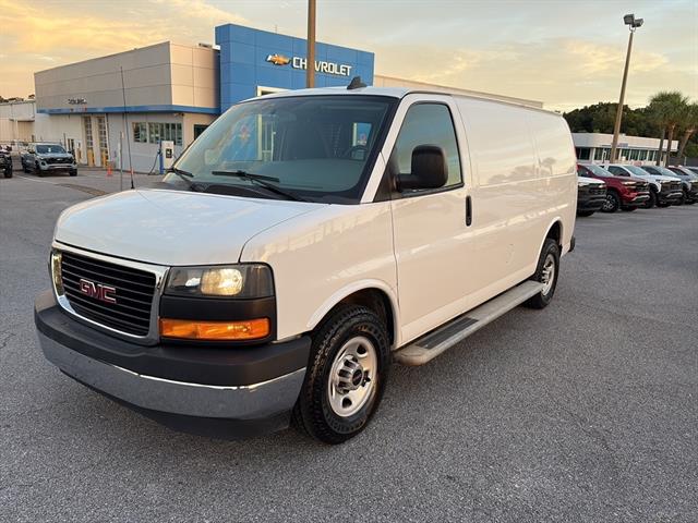 2020 Gmc Savana Cargo 2500 photo 2