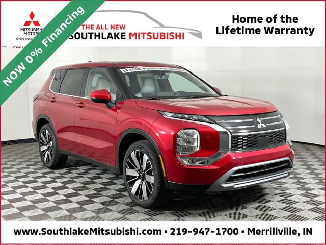 2025 Mitsubishi Outlander SE's photo