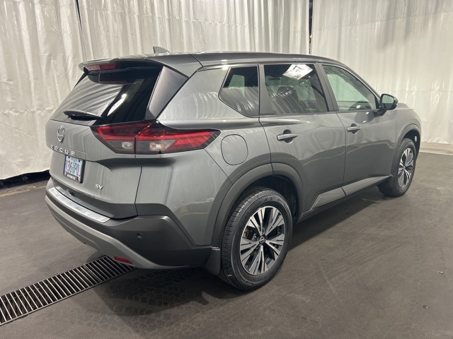 2023 Nissan Rogue SV photo 2