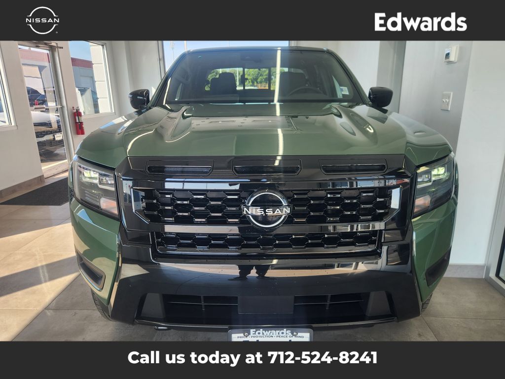 2026 Nissan Frontier SV Crew Cab photo 3