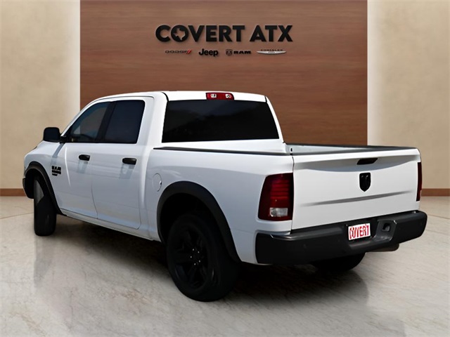 2024 Ram 1500 Classic Warlock photo 3