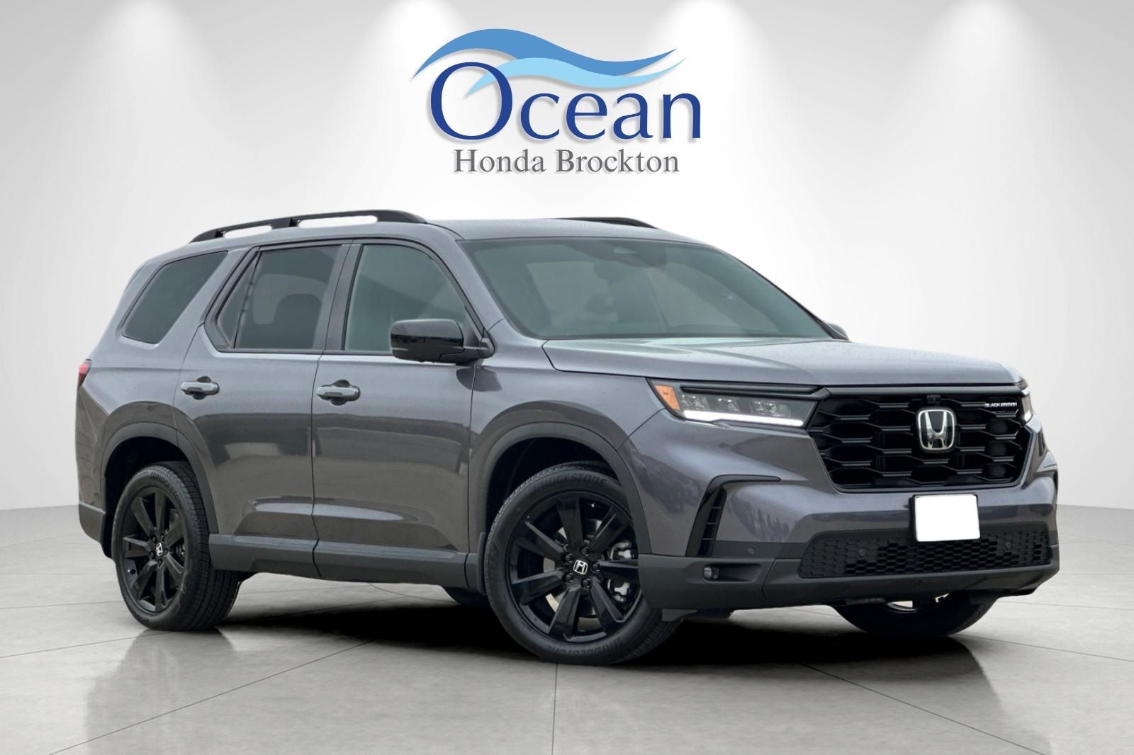 2025 Honda Pilot Black Edition photo 6