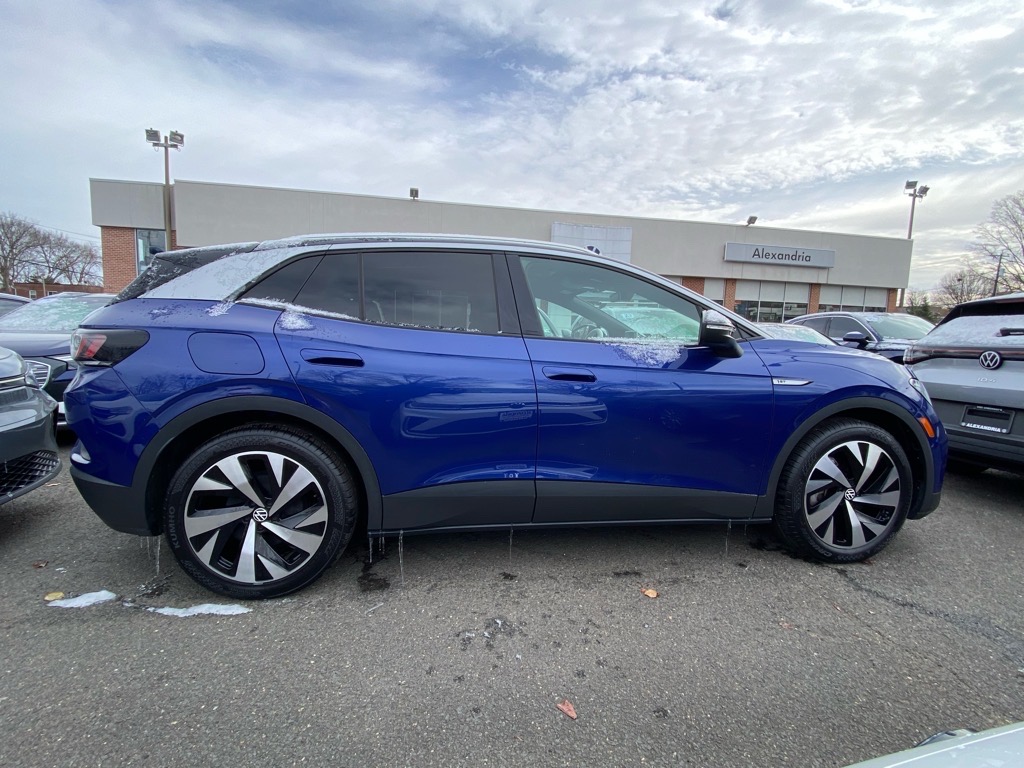 Used 2021 Volkswagen ID.4 1st Edition with VIN WVGDMPE27MP023213 for sale in Alexandria, VA