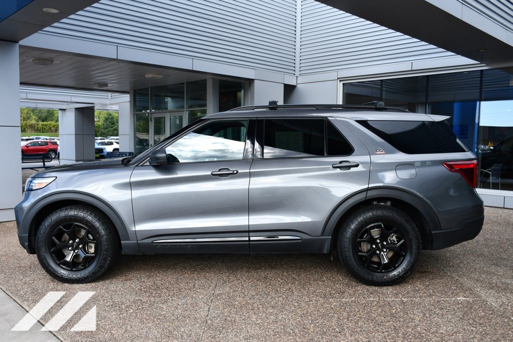 2022 Ford Explorer Timberline photo 3