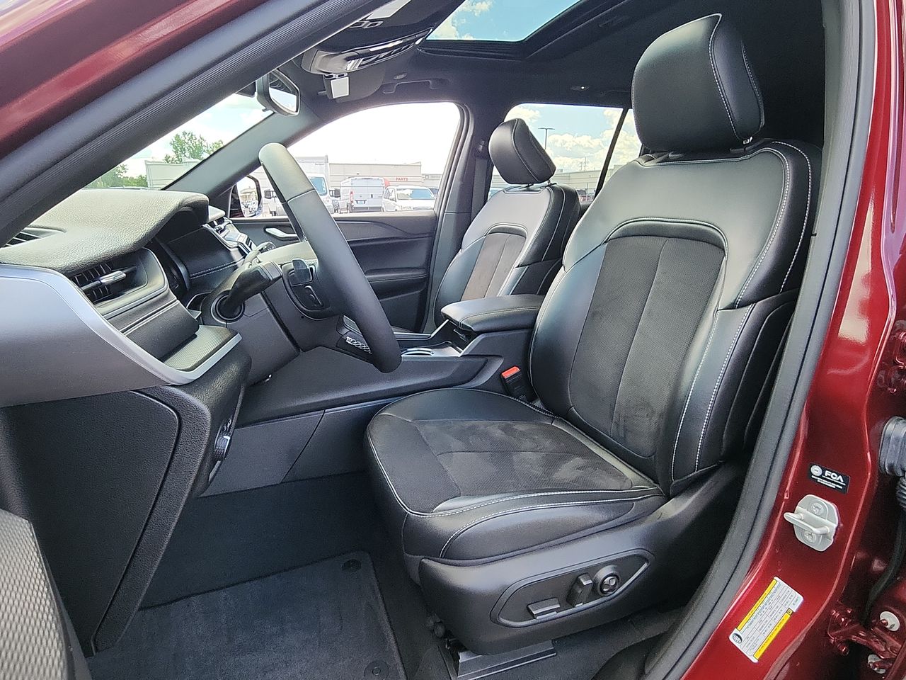 2024 Jeep Grand Cherokee Altitude X photo 11