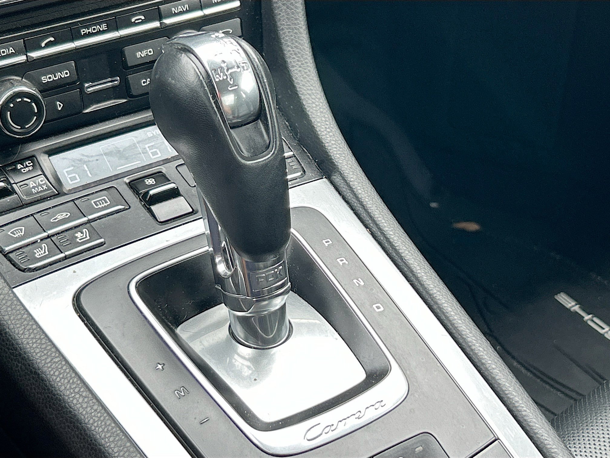 2014 Porsche 911 photo 21