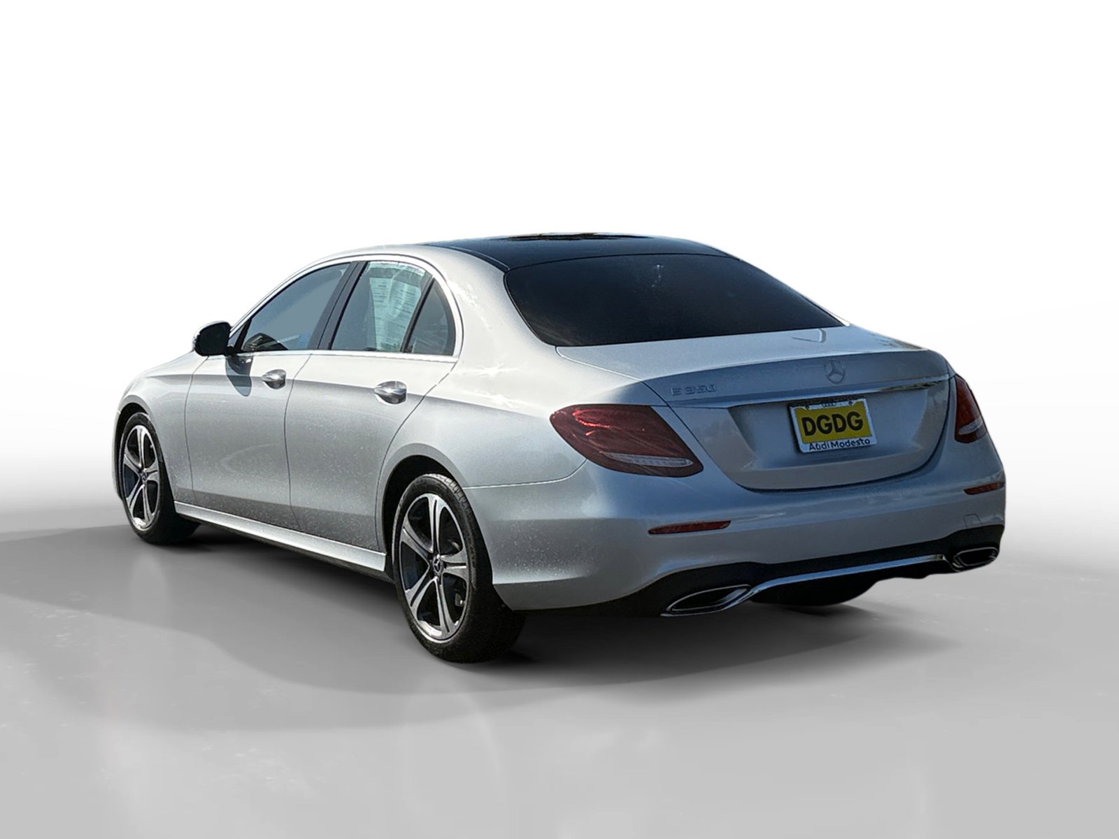 2020 Mercedes Benz E 350 photo 3