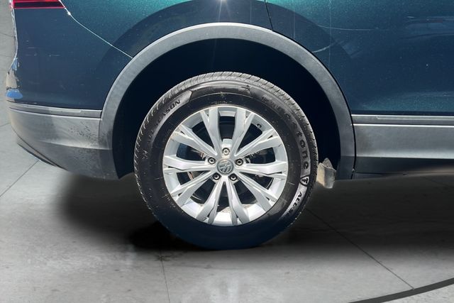 2019 Volkswagen Tiguan S photo 23