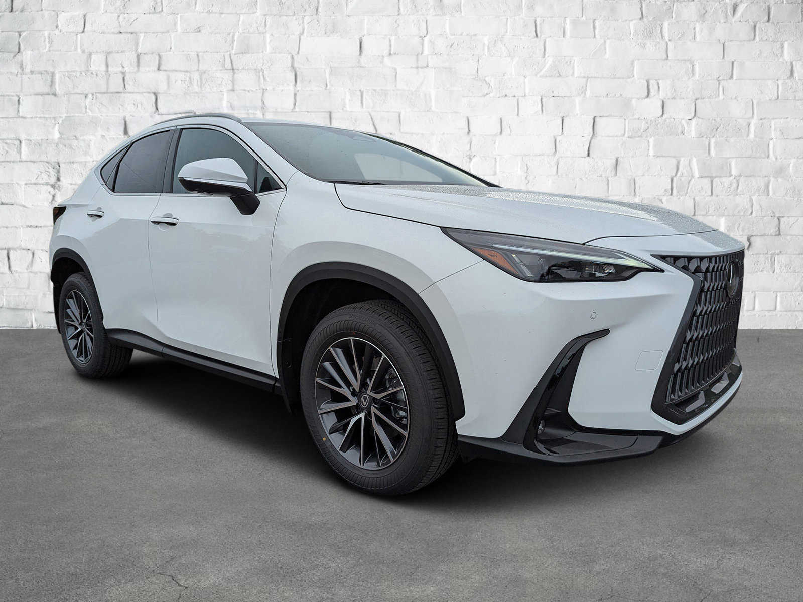 2026 Lexus NX 350's photo