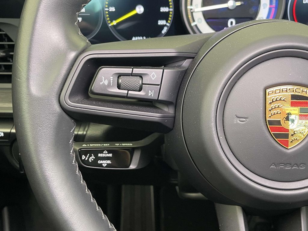 2022 Porsche 911 GT3 photo 32