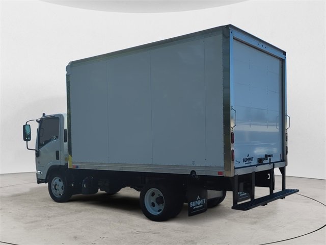 2025 Chevrolet Silverado photo 3