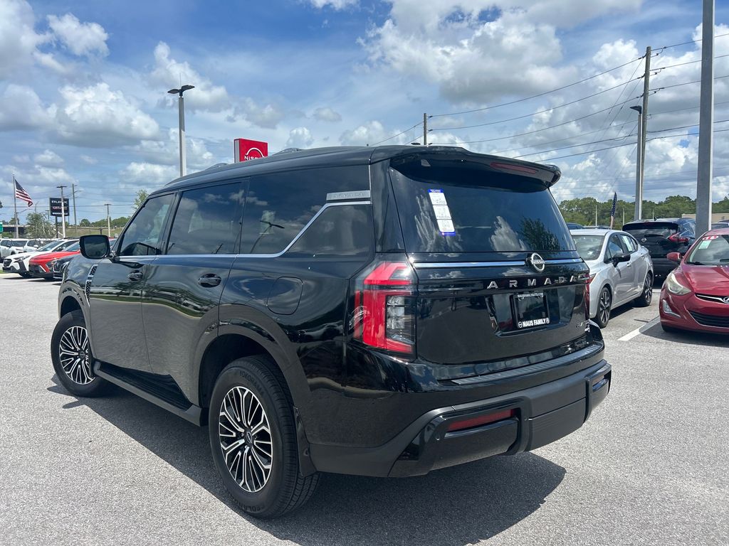 2025 Nissan Armada Platinum photo 2