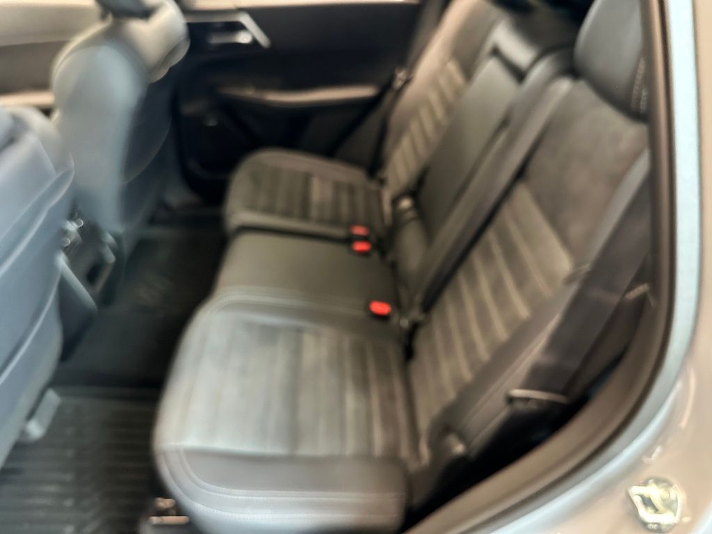 2025 Mitsubishi Outlander SE Ralliart photo 9