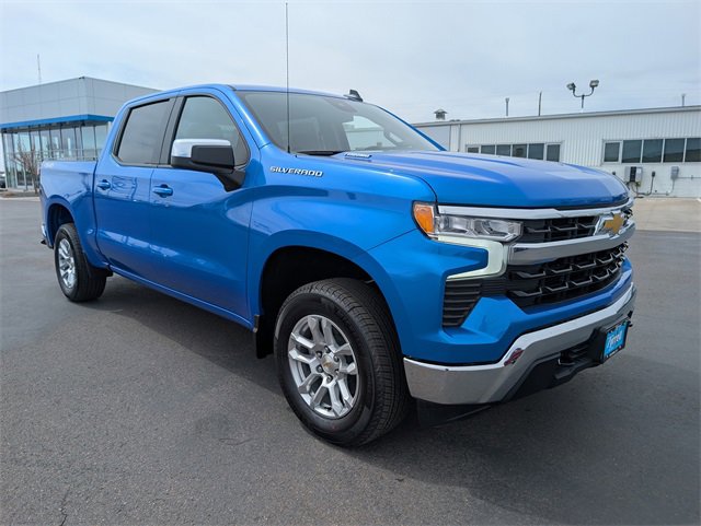 2025 Chevrolet Silverado 1500 LT photo 7