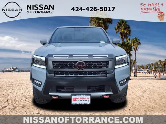 2025 Nissan Frontier PRO-X photo 2