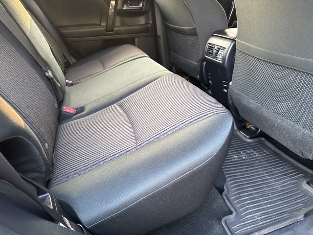 2018 Toyota 4Runner TRD Off-Road photo 12