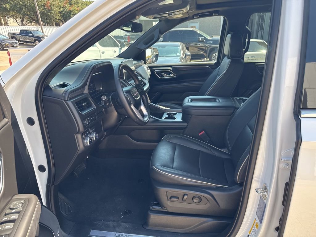 2023 Gmc Yukon XL SLT photo 11