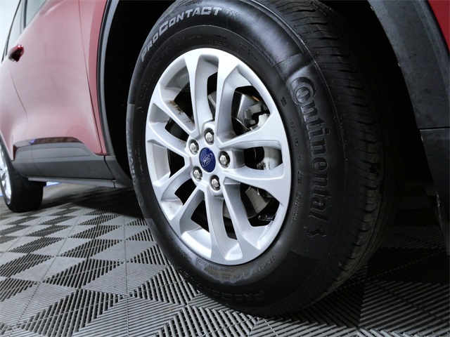 Certified 2022 Ford Escape SE with VIN 1FMCU9G69NUB45789 for sale in Apple Valley, Minnesota