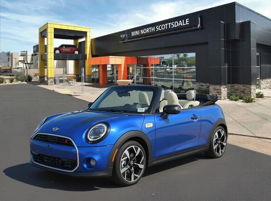 2026 MINI Convertible S's photo