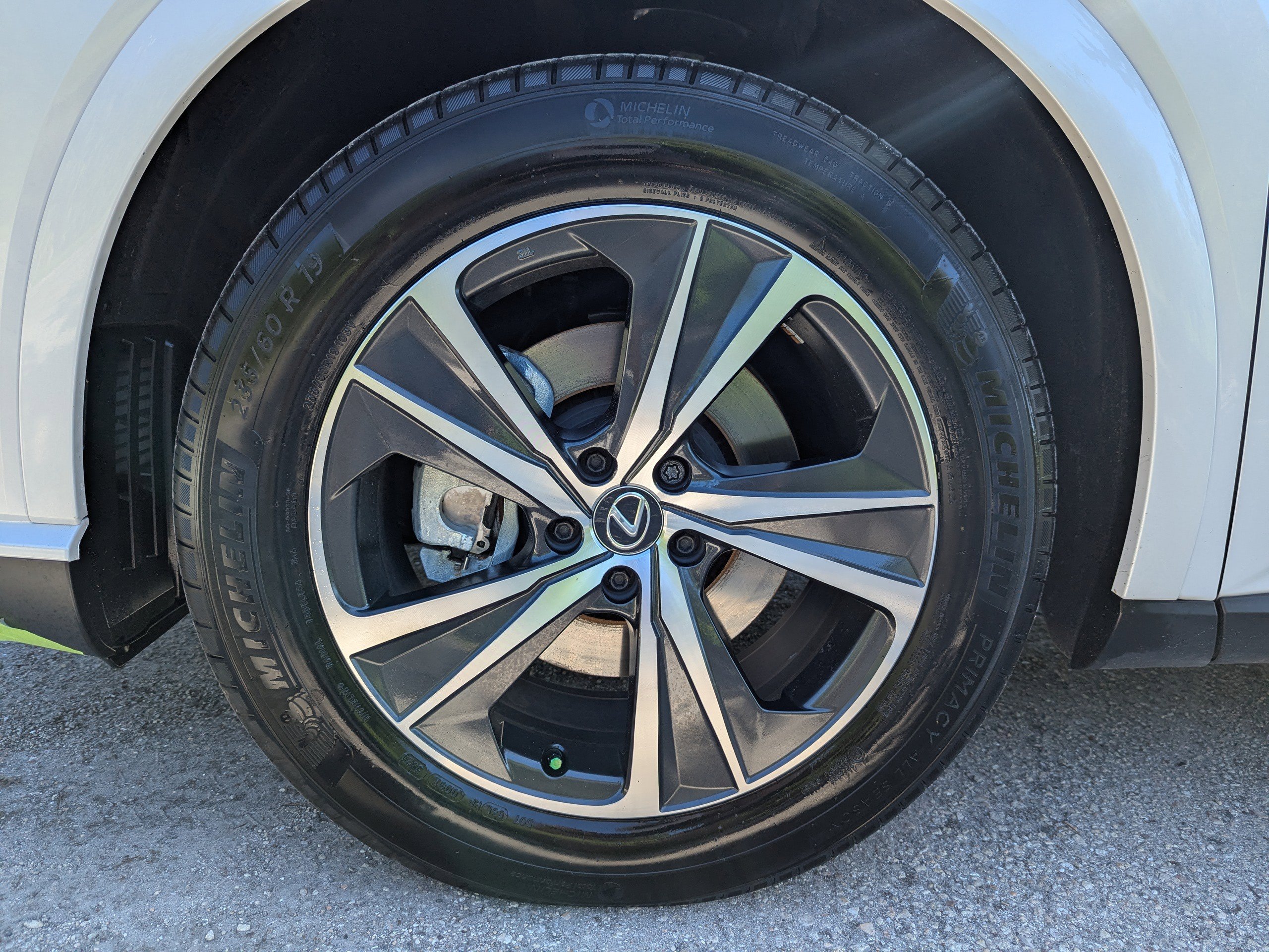 2024 Lexus RX 350h photo 38