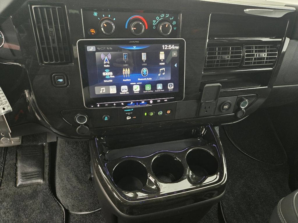 2023 Gmc Savana 2500 Cargo photo 21