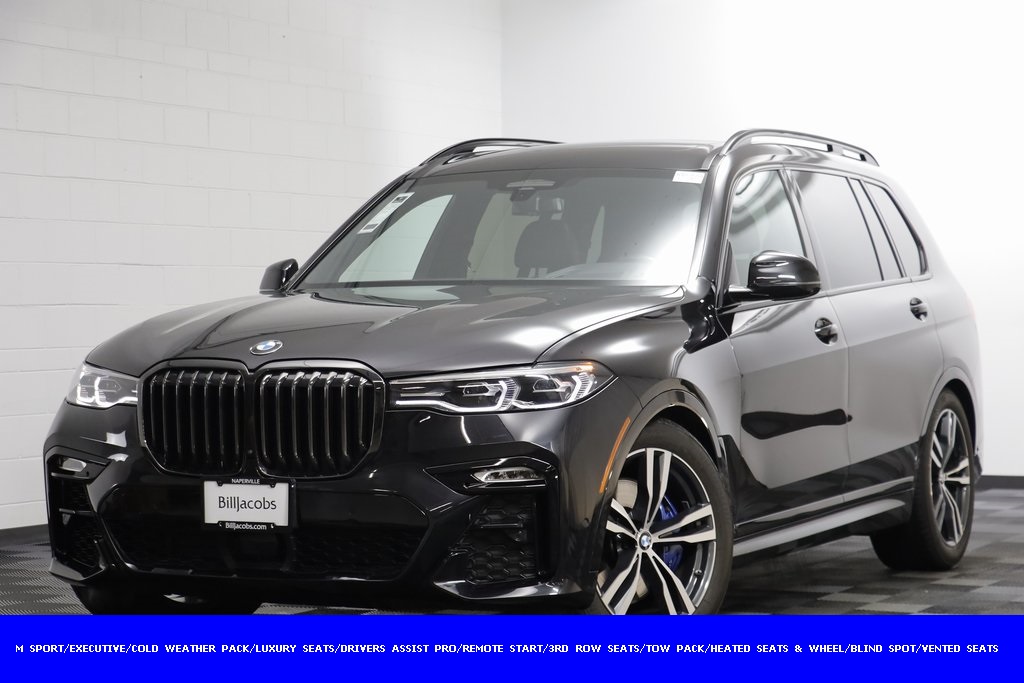 2022 BMW X7 40i's photo