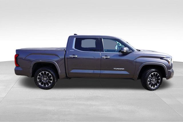 2022 Toyota Tundra Limited photo 3