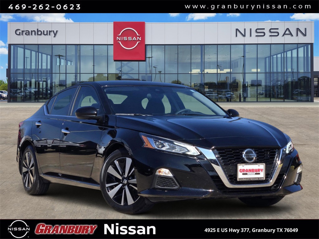 2022 Nissan Altima SV's photo