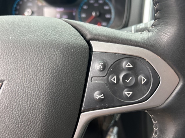 2022 Chevrolet Colorado LT photo 11