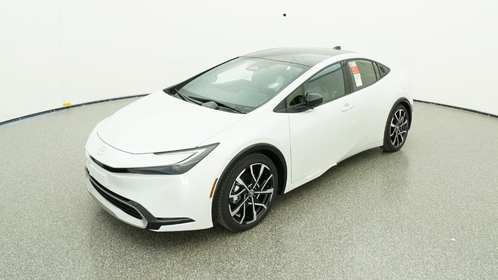 2026 Toyota Prius XSE Premium's photo