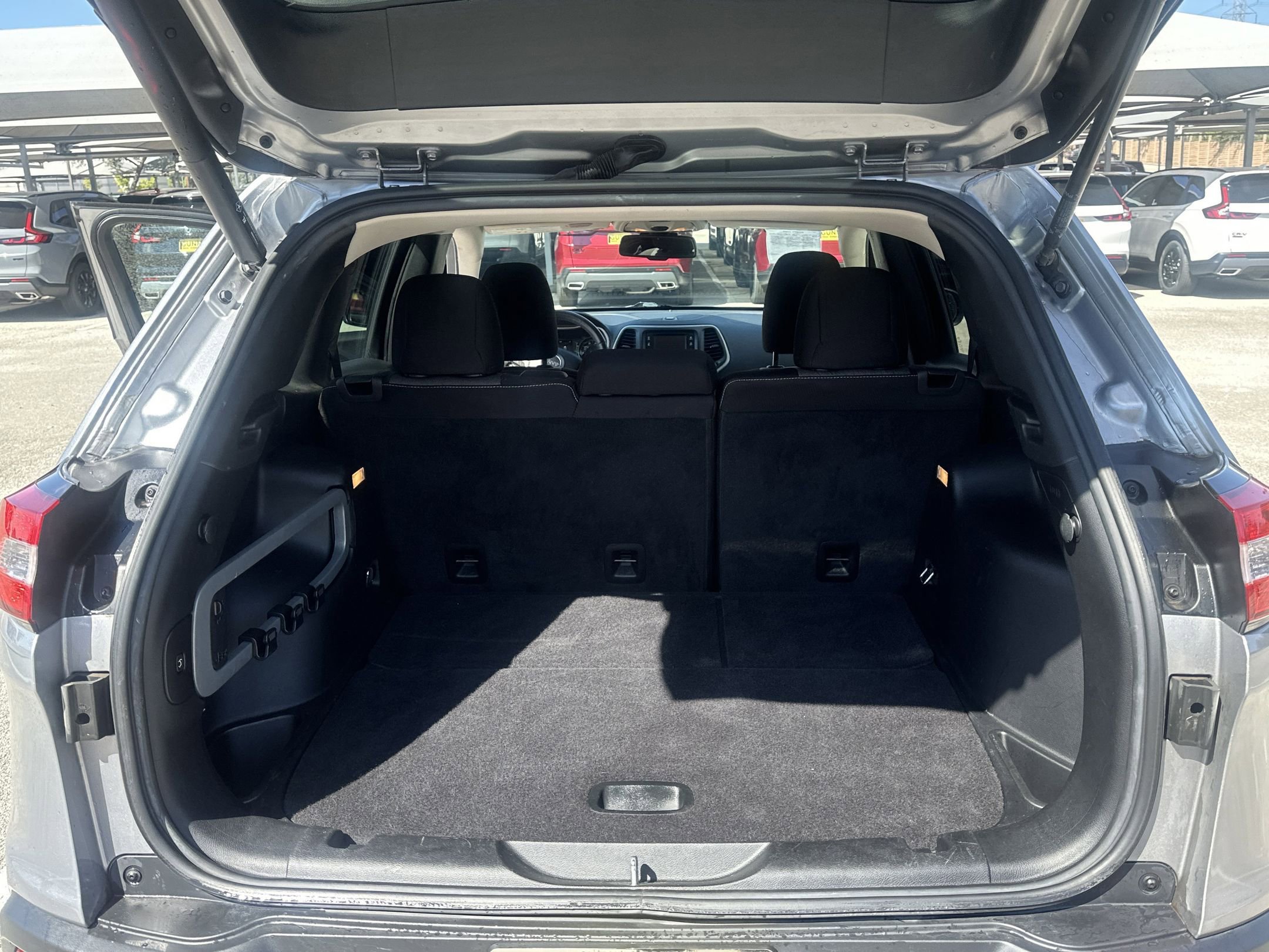 2014 Jeep Cherokee Latitude photo 11