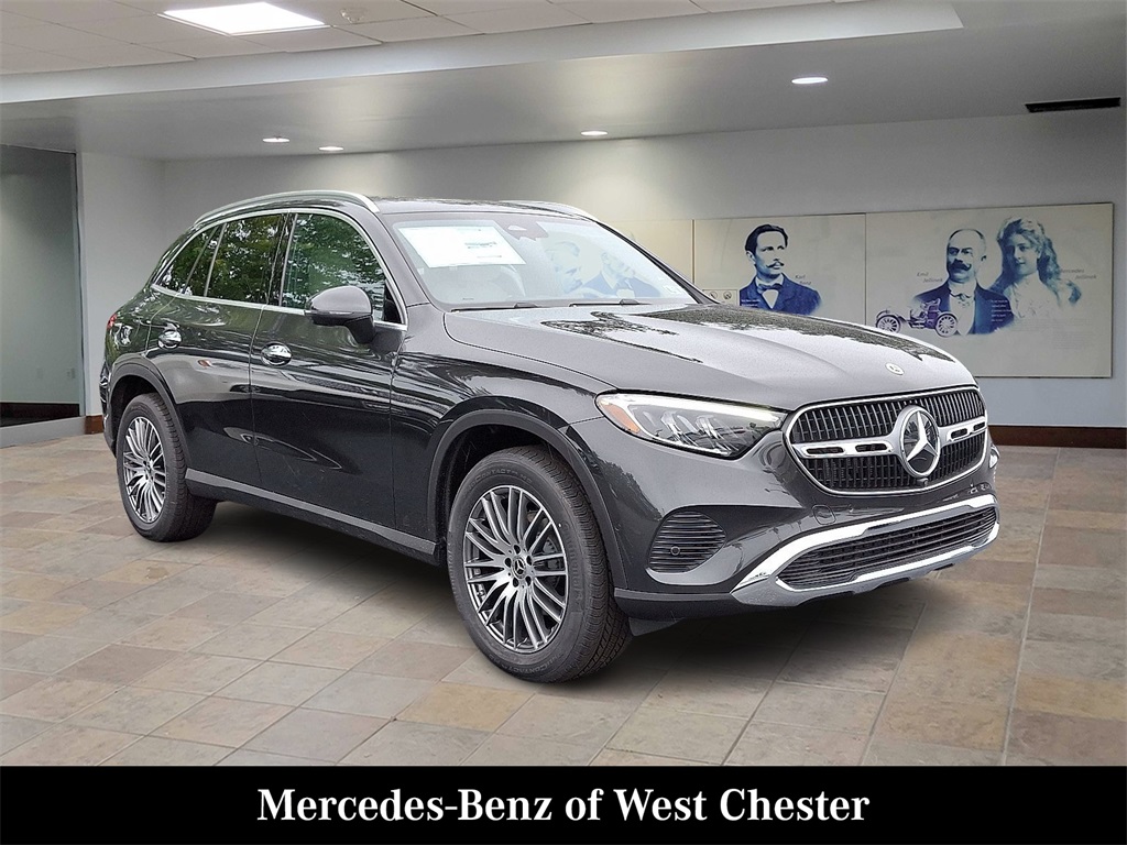2026 Mercedes-Benz GLC Base's photo