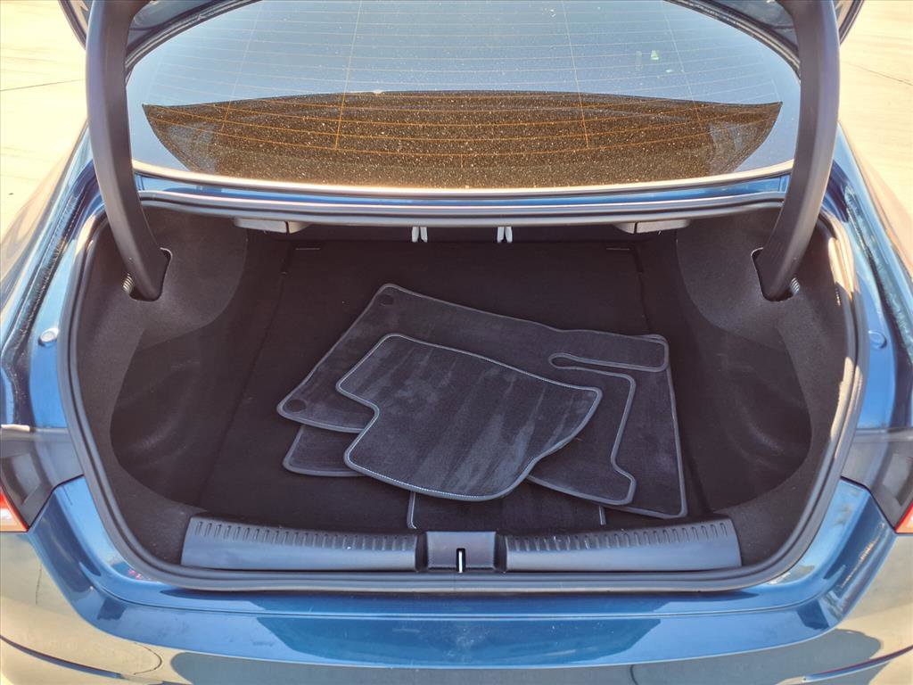 2022 Mercedes Benz CLA 250 photo 22