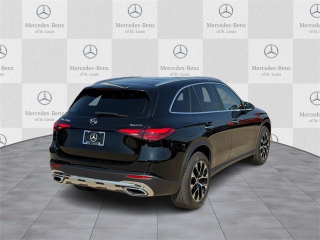 2025 Mercedes Benz GLC 350e 4MATIC photo 3
