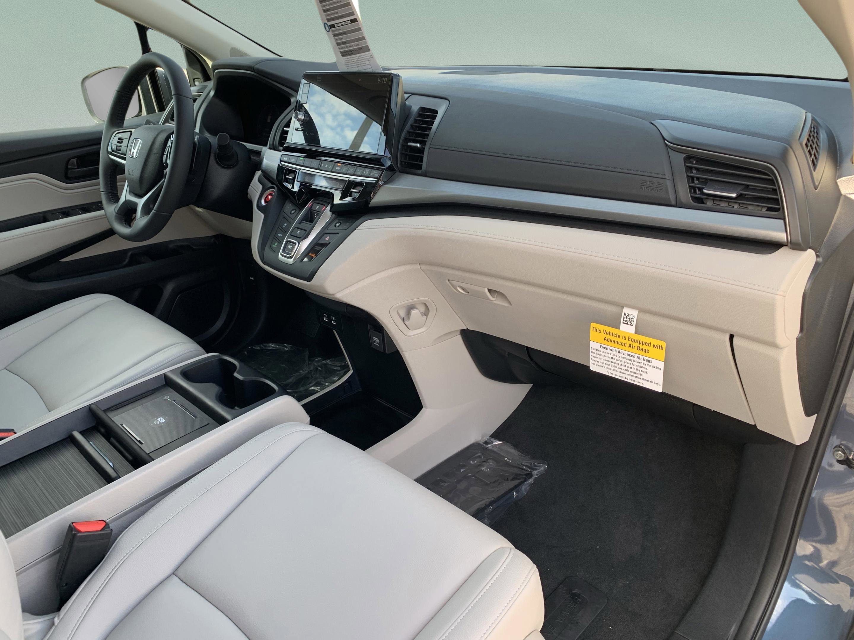 2026 Honda Odyssey EX-L photo 8