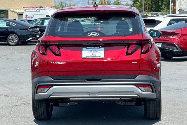 2025 Hyundai Tucson SE photo 5