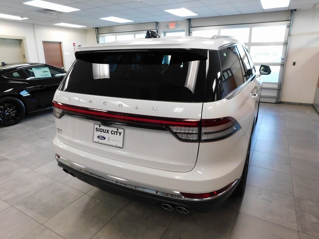 Image of Pre-Owned 2025 Lincoln Aviator Reserve