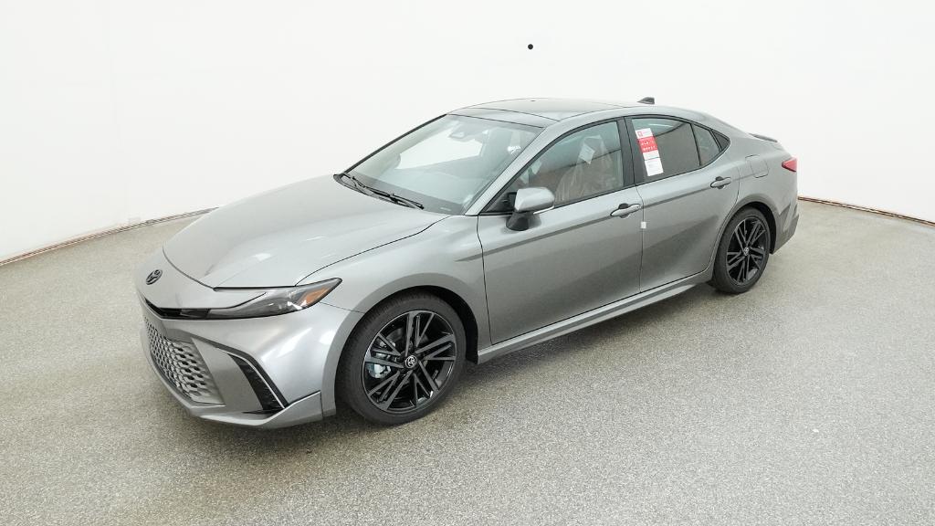 2025 Toyota Camry XSE's photo